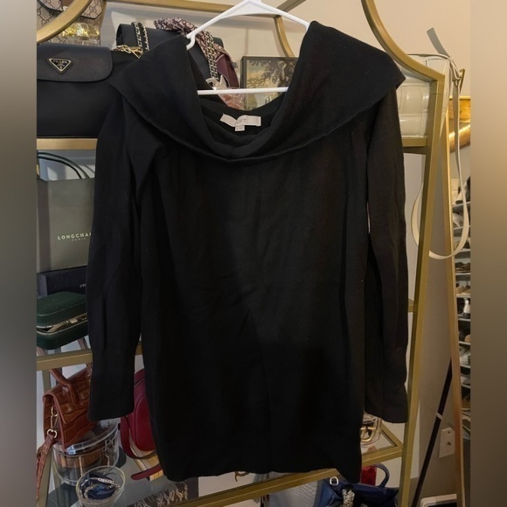 Black Off the Shoulder Loft Sweater - size small🖤